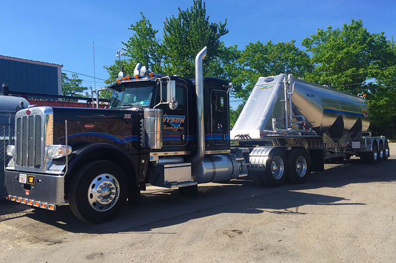 Wyson Dry Bulk Trailer