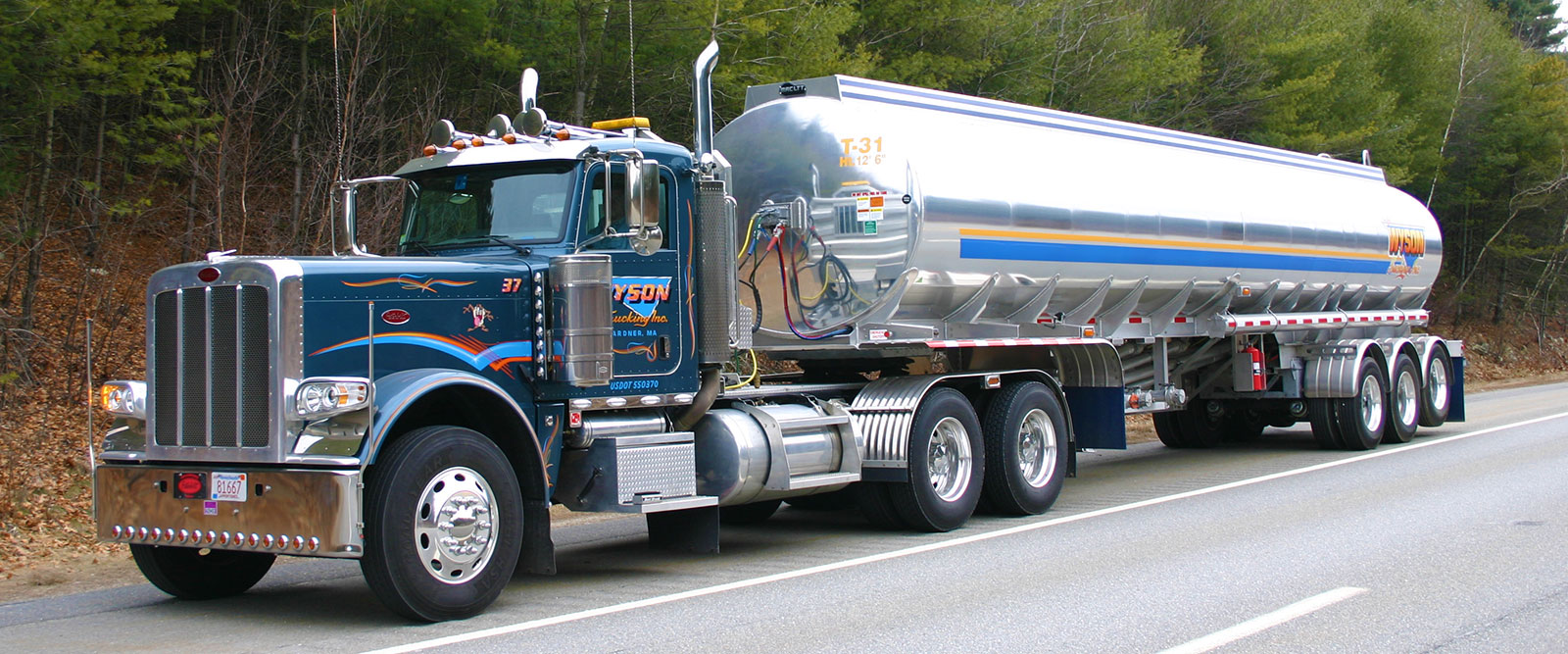 Wyson Trucking Transport on the highway